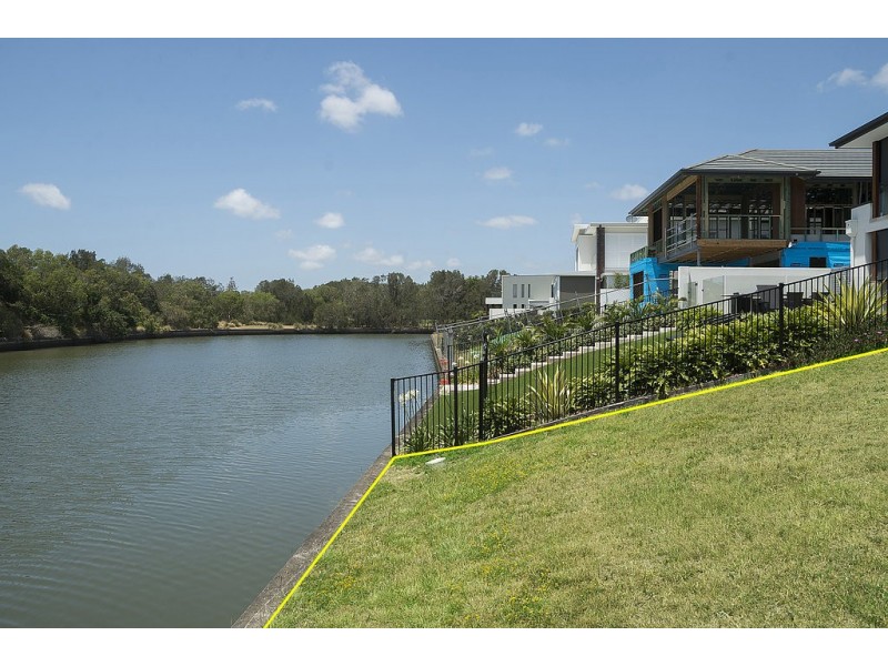 7646 Fairway Boulevard, Hope Island QLD 4212