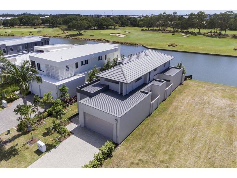 7647 Fairway Boulevard, Hope Island QLD 4212