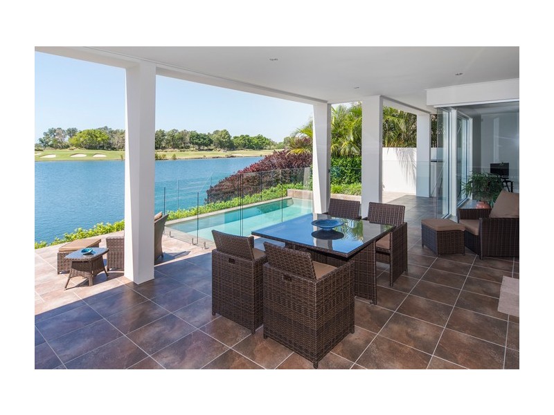 6177 Murten Court, Hope Island QLD 4212