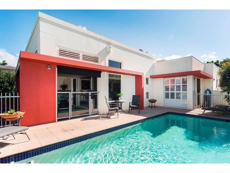 6116 Trasimeno Avenue, Hope Island QLD 4212