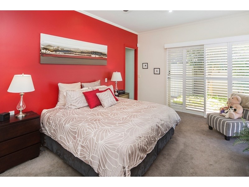 6116 Trasimeno Avenue, Hope Island QLD 4212