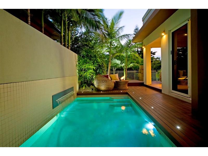 6016 Calardo Avenue, Hope Island QLD 4212