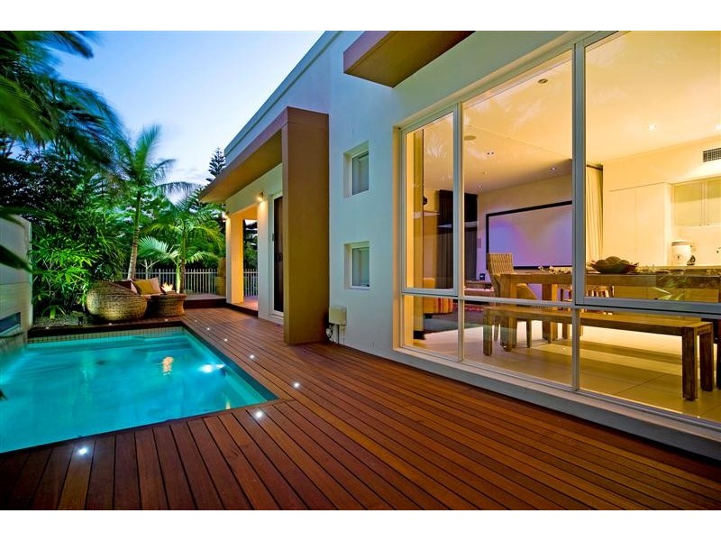 6016 Calardo Avenue, Hope Island QLD 4212