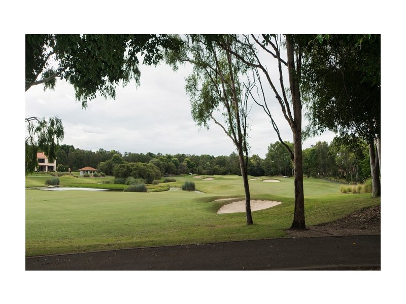 Hope Island QLD 4212