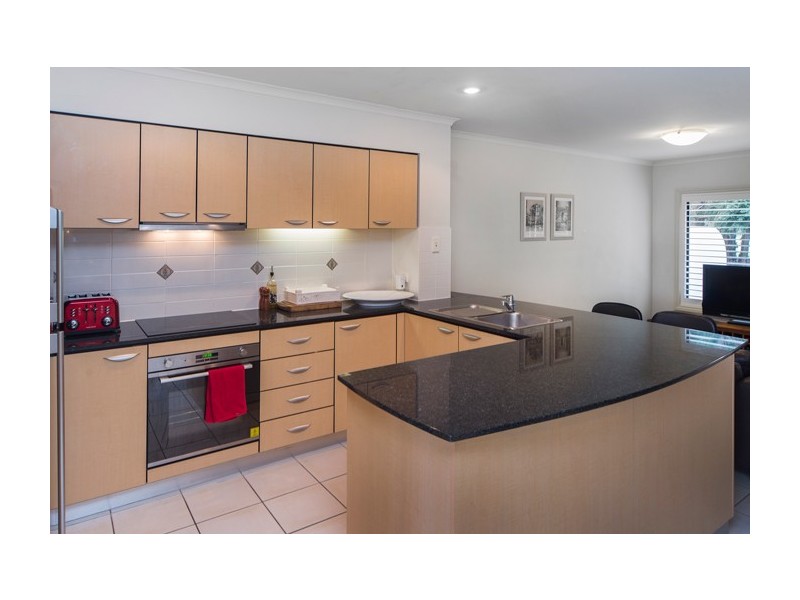 Hope Island QLD 4212