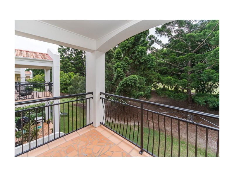 Hope Island QLD 4212