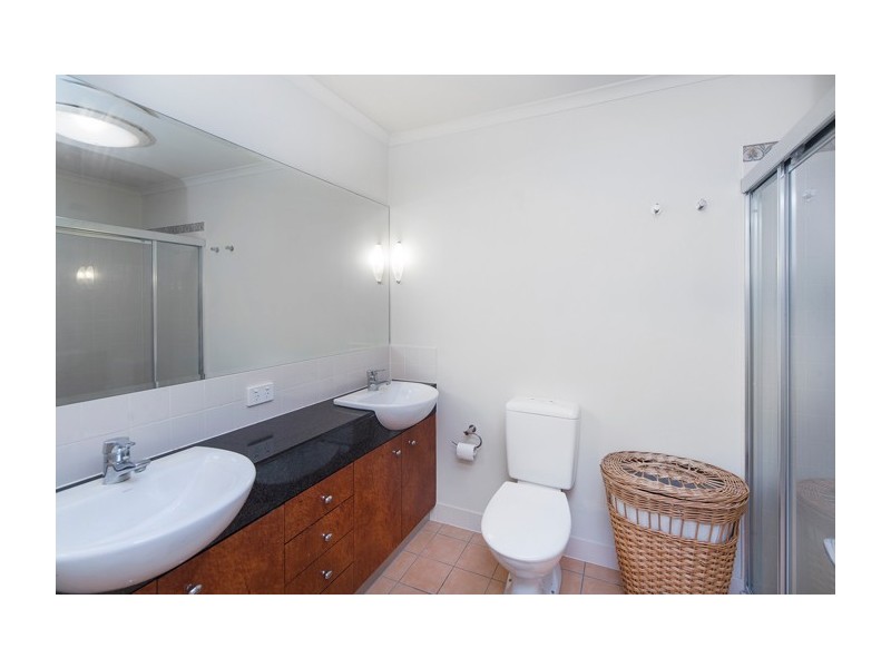 Hope Island QLD 4212