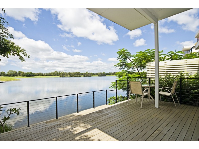 6063 Lugano Drive, Hope Island QLD 4212