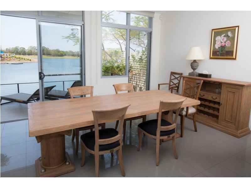 6063 Lugano Drive, Hope Island QLD 4212