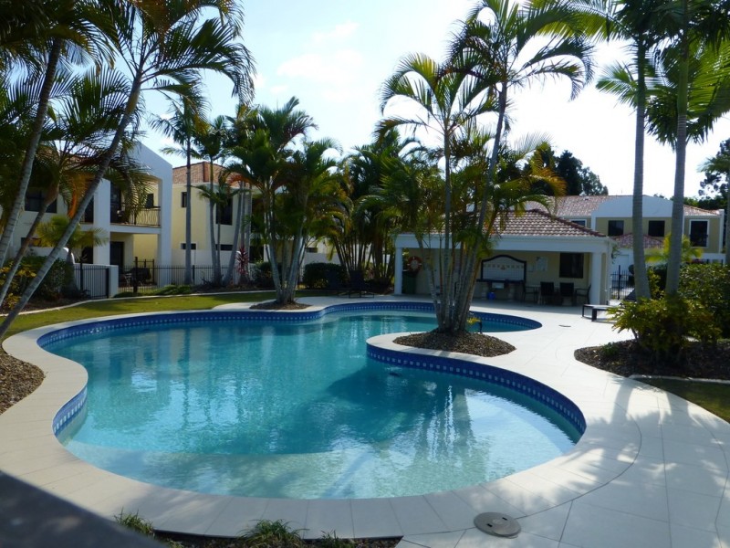 8885 Magnolia Drive East, Hope Island QLD 4212