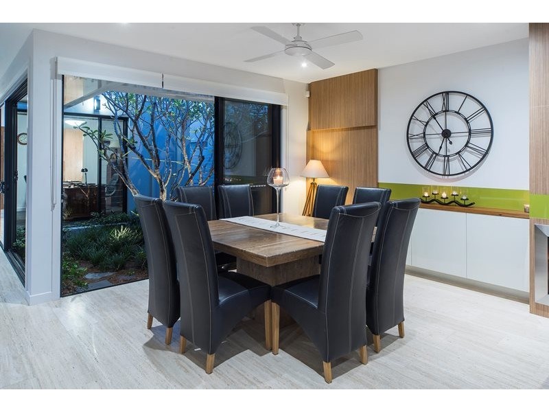 7679 Fairway Boulevard, Hope Island QLD 4212
