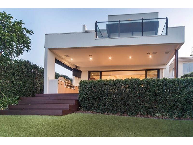 7679 Fairway Boulevard, Hope Island QLD 4212