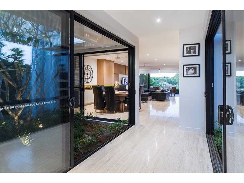 7679 Fairway Boulevard, Hope Island QLD 4212