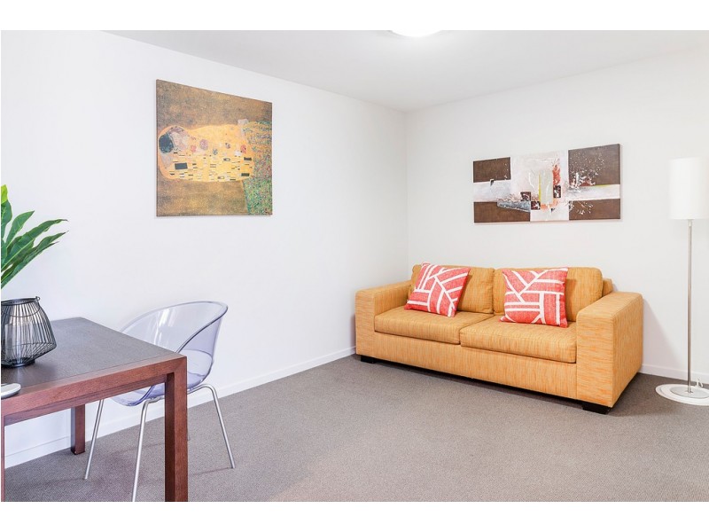 1316/2 Activa Way, Hope Island QLD 4212