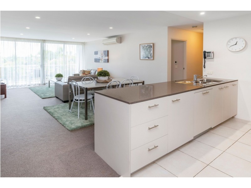 1316/2 Activa Way, Hope Island QLD 4212