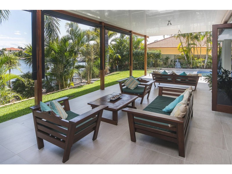 38 John Dalley Drive, Helensvale QLD 4212