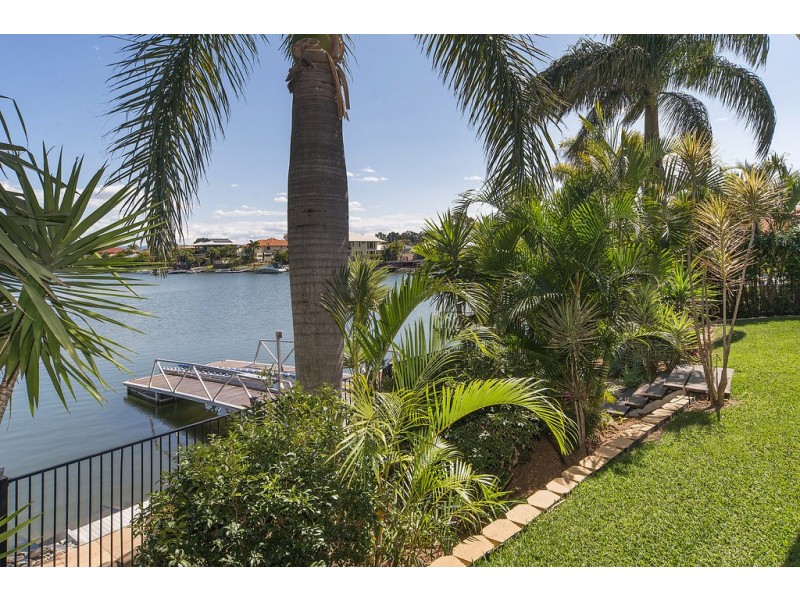 38 John Dalley Drive, Helensvale QLD 4212