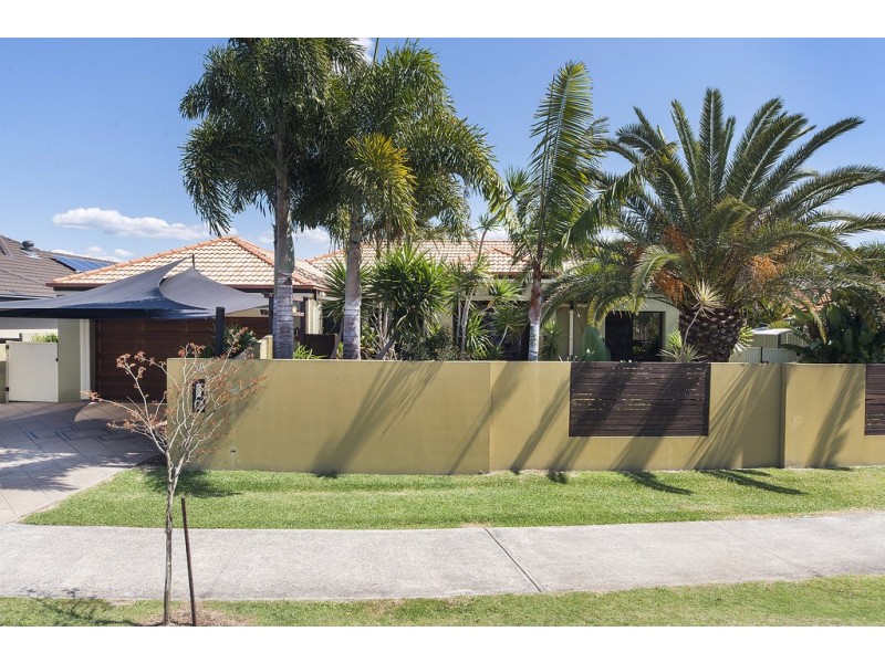 38 John Dalley Drive, Helensvale QLD 4212