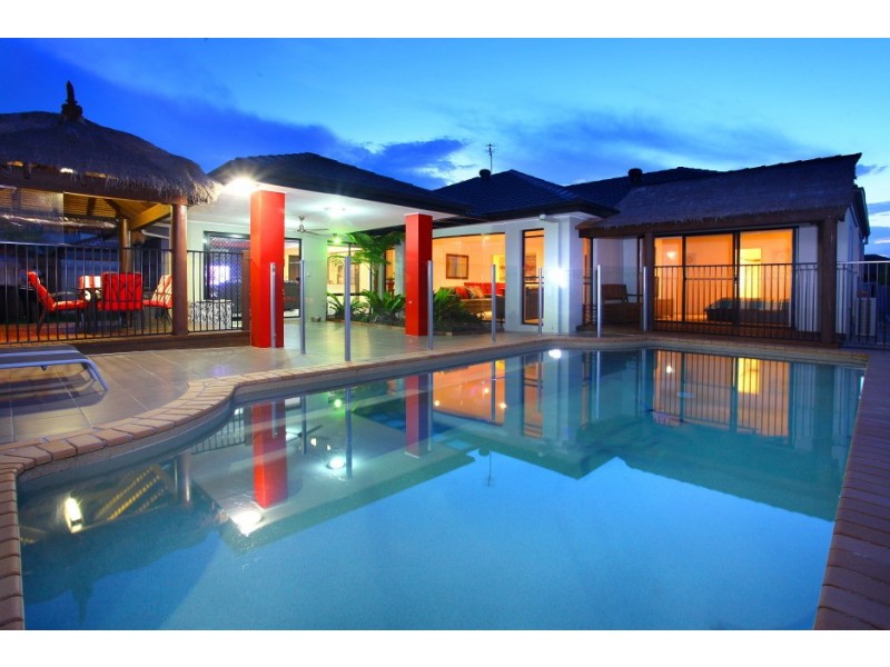 31 John Dalley Drive, Helensvale QLD 4212