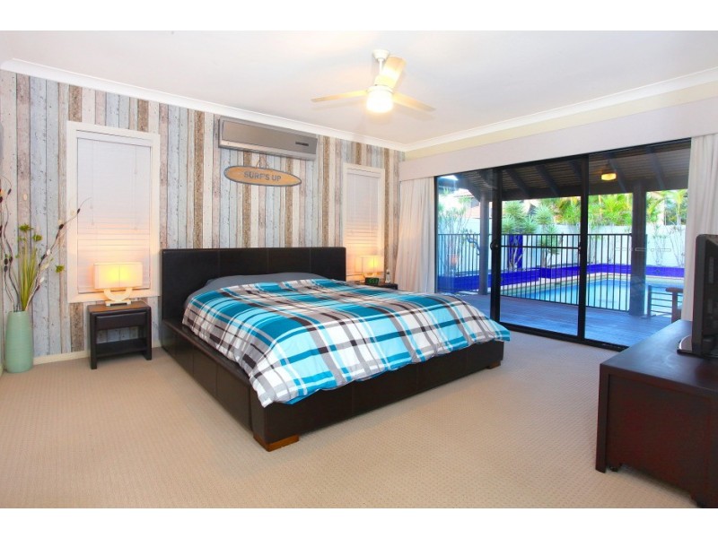 31 John Dalley Drive, Helensvale QLD 4212