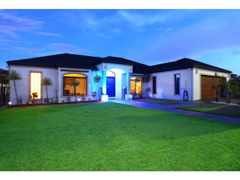 31 John Dalley Drive, Helensvale QLD 4212