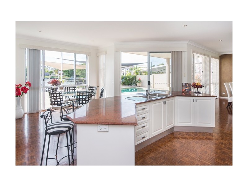 9 Prosperity Drive, Helensvale QLD 4212