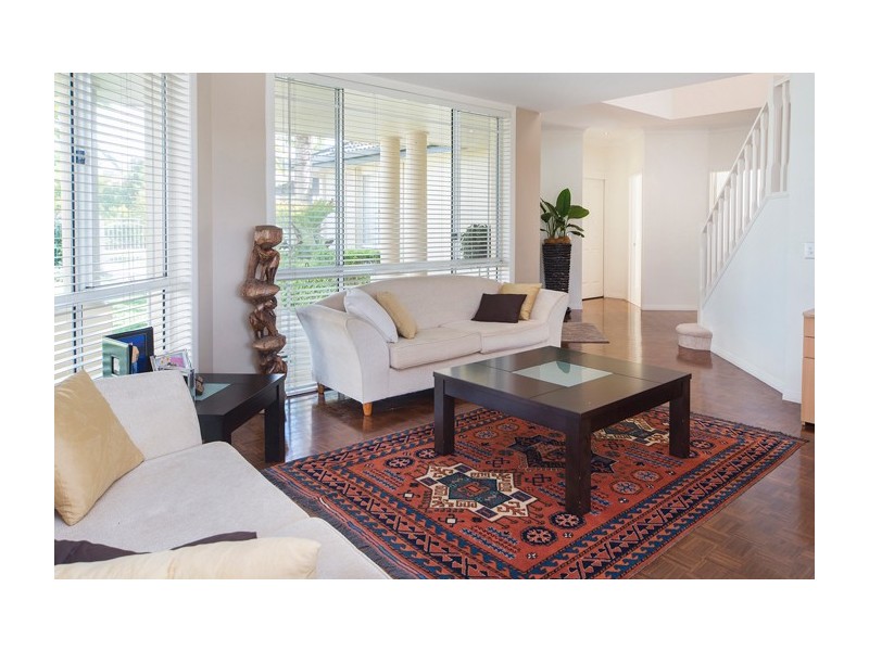 9 Prosperity Drive, Helensvale QLD 4212