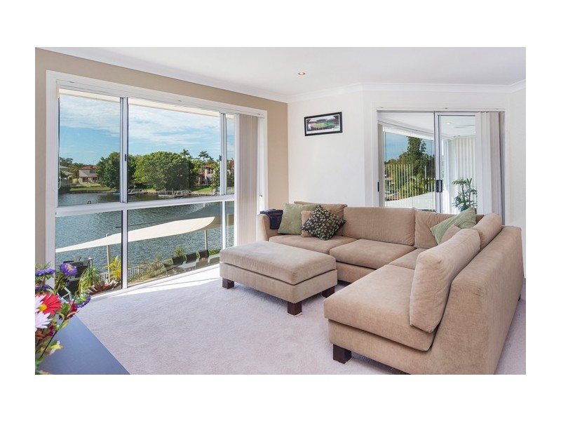 9 Prosperity Drive, Helensvale QLD 4212