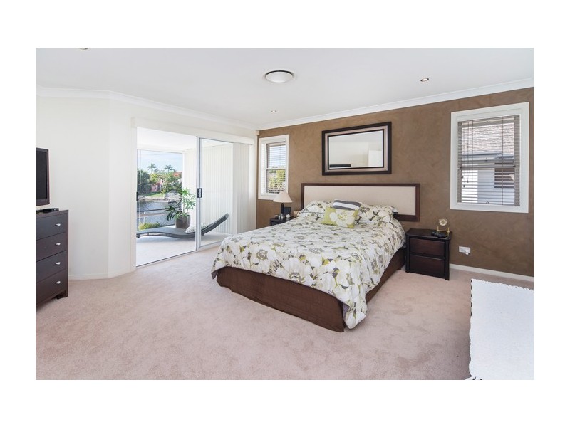 9 Prosperity Drive, Helensvale QLD 4212