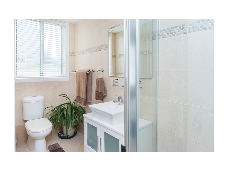 9 Prosperity Drive, Helensvale QLD 4212