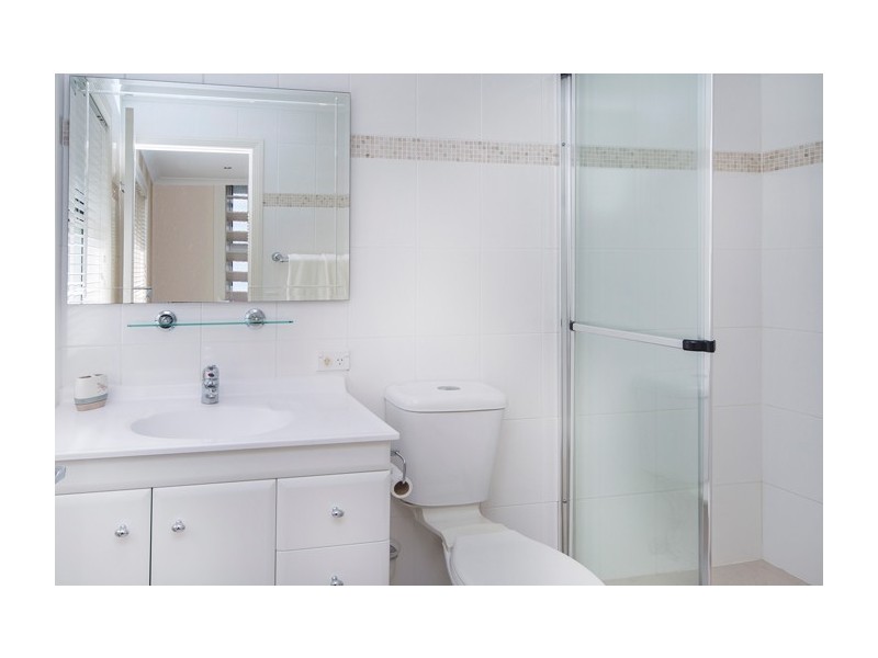 9 Prosperity Drive, Helensvale QLD 4212