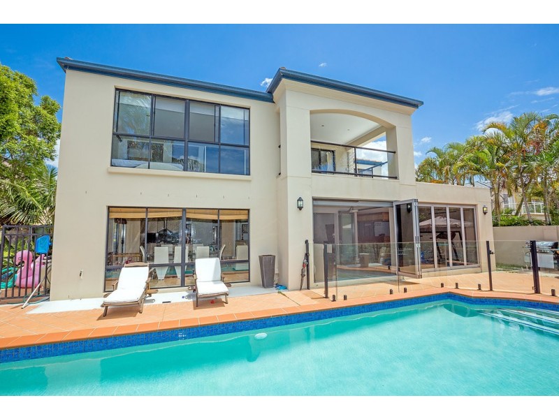 19 Tranquility Circuit, Helensvale QLD 4212