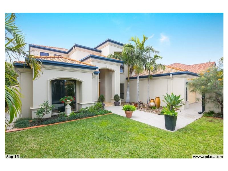 19 Tranquility Circuit, Helensvale QLD 4212