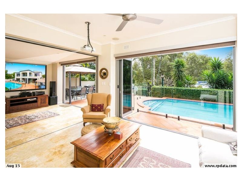19 Tranquility Circuit, Helensvale QLD 4212
