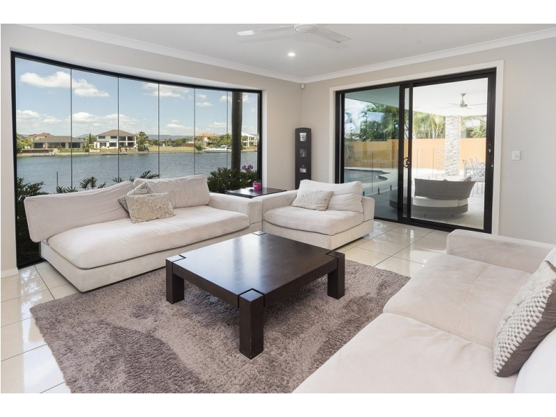 12 Windchimes Way, Helensvale QLD 4212