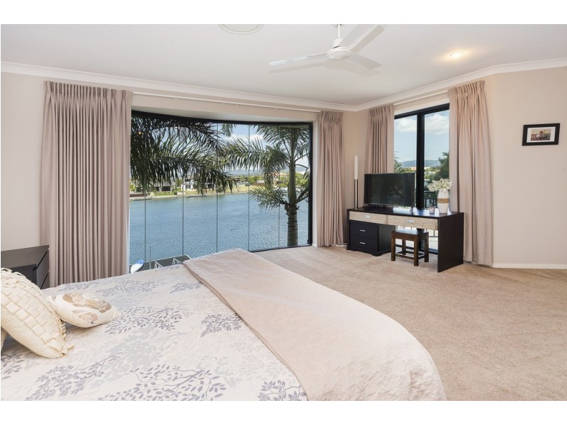 12 Windchimes Way, Helensvale QLD 4212