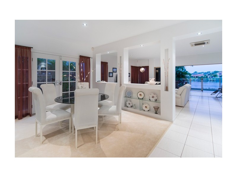 92 The Peninsula, Helensvale QLD 4212