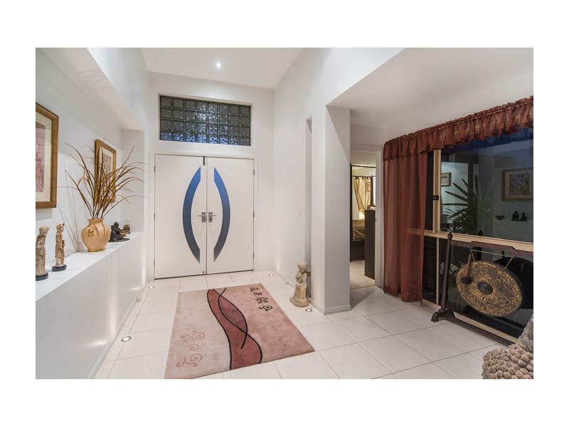 92 The Peninsula, Helensvale QLD 4212