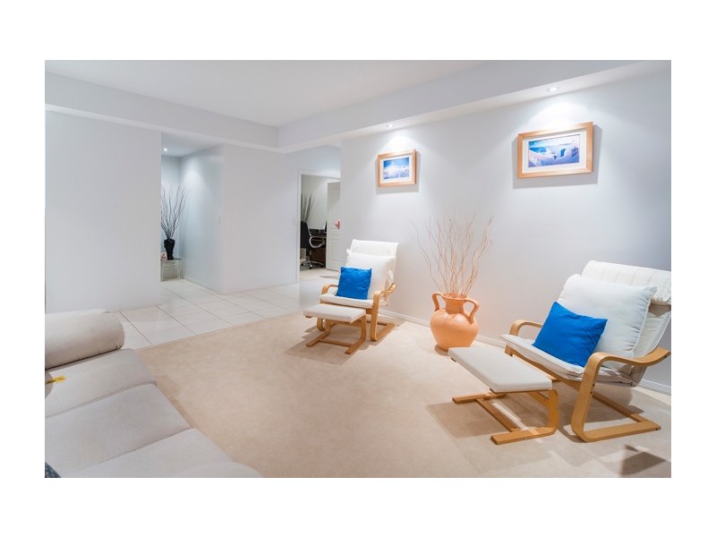 92 The Peninsula, Helensvale QLD 4212