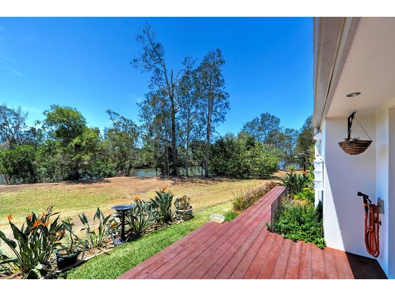 25 Parkview Place, Helensvale QLD 4212