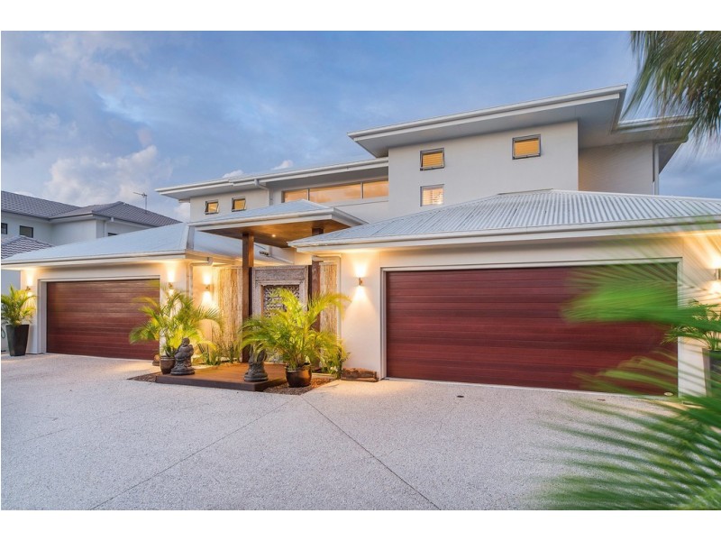 21 Parkview Place, Helensvale QLD 4212