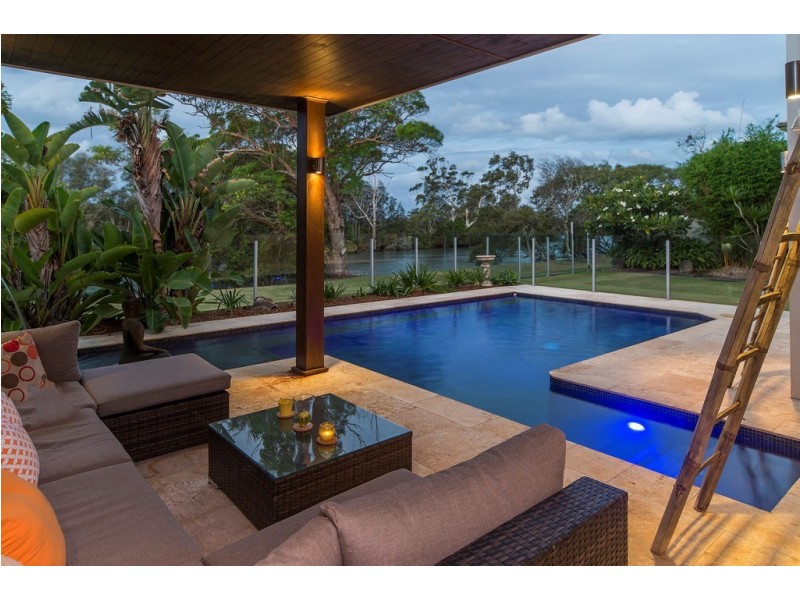 21 Parkview Place, Helensvale QLD 4212