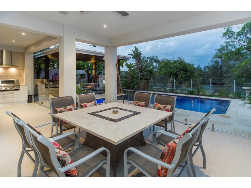 21 Parkview Place, Helensvale QLD 4212