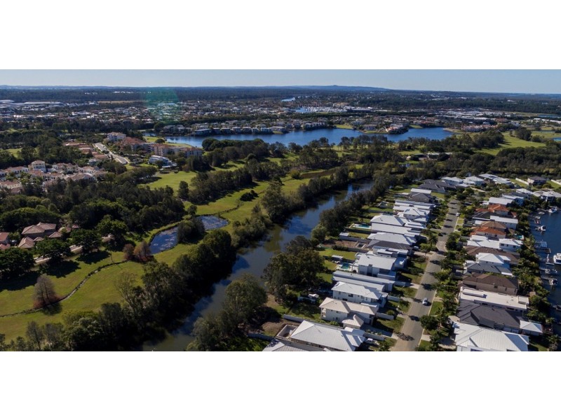 131 The Peninsula, Helensvale QLD 4212