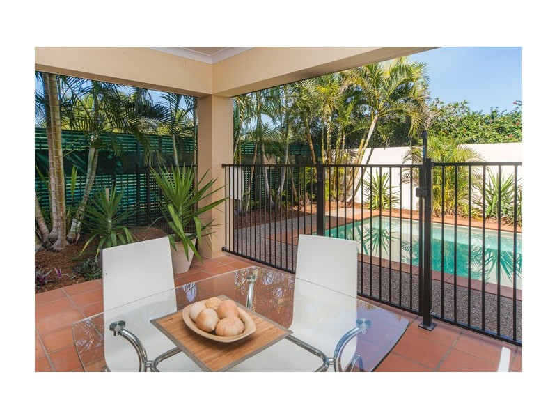 535 Oyster Cove Promenade, Helensvale QLD 4212