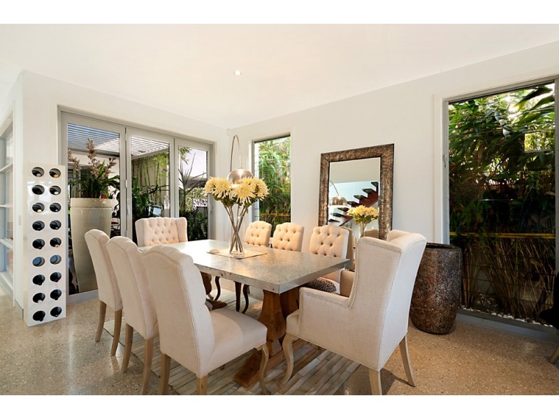 37 Harbourvue Court, Helensvale QLD 4212