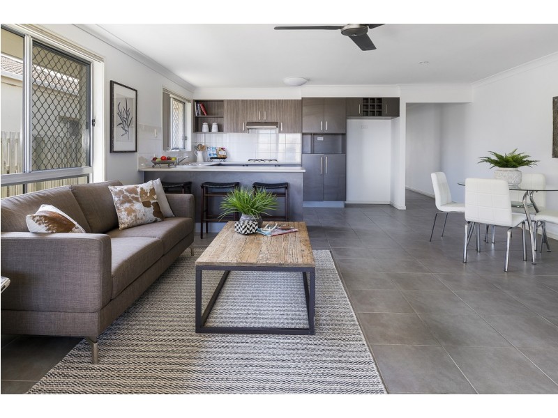 80/19 Santa Barbara Road, Hope Island QLD 4212