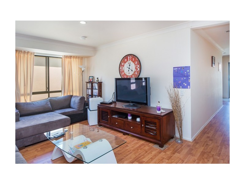 61/2 Anaheim Drive, Helensvale QLD 4212