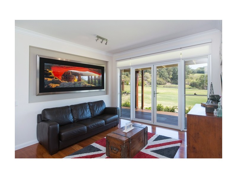 30 St Bernard Terrace, Tamborine Mountain QLD 4272