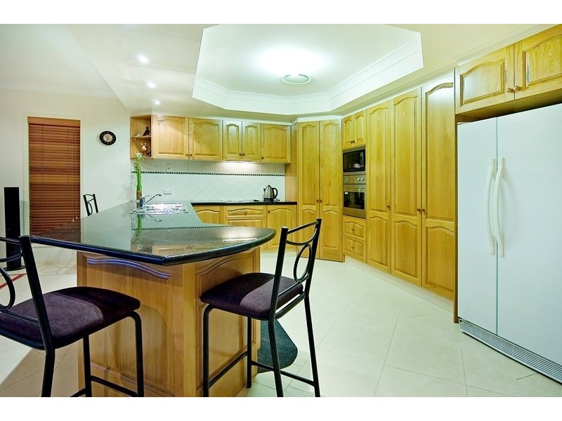 3191 Riverleigh Drive, Hope Island QLD 4212